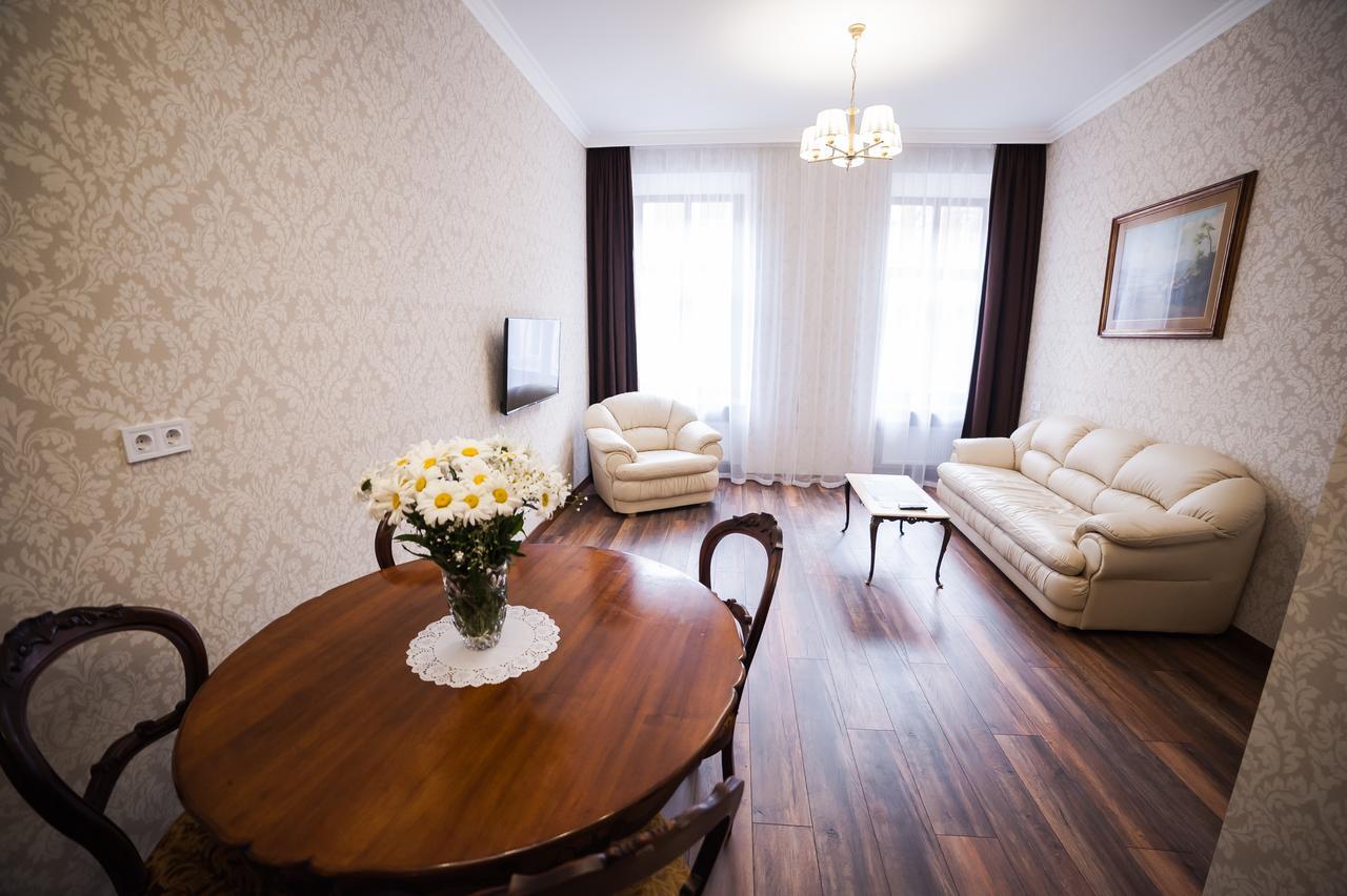 Asao-Apartments Walking Center Zone Lviv Luaran gambar